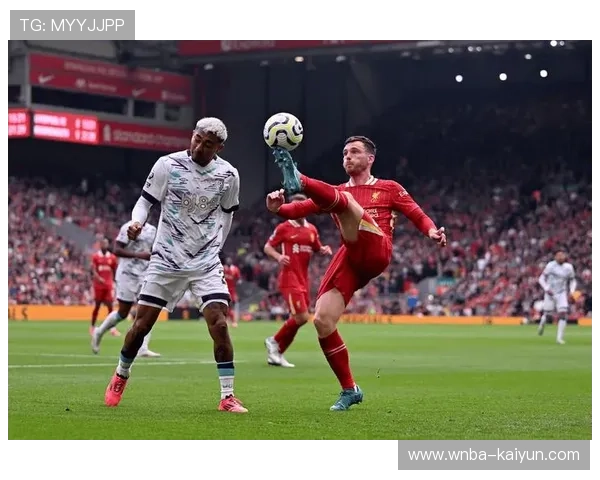 马赛主场迎战利物浦:克洛普高位逼抢战术遭遇北非球员冲击力考验 马赛主场迎战利物浦:克洛普高位逼抢战术遭遇北非球员冲击力考验