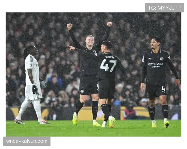 曼城赛前最后一练开放，哈兰德、福登状态上佳